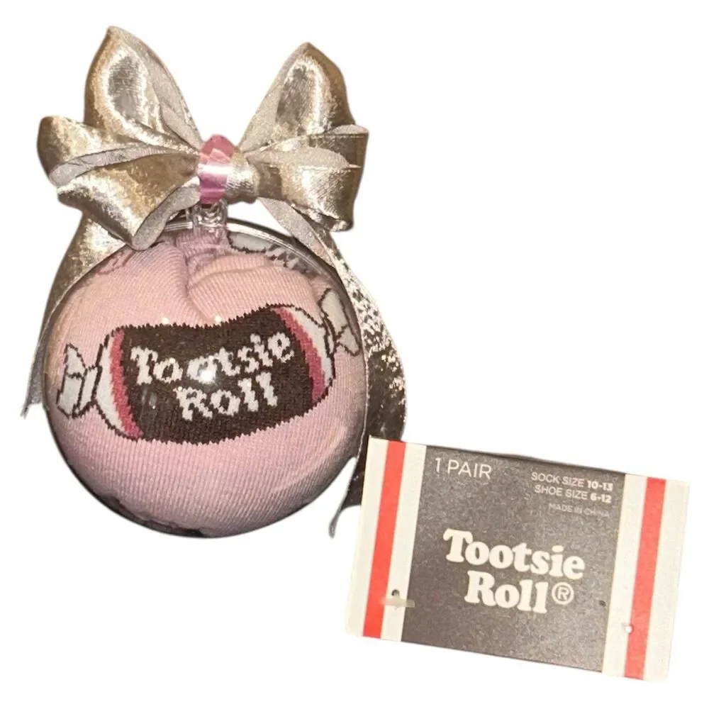 Tootsie Roll 1 Pair Crew Socks In A Christmas Ornament Size 6-12